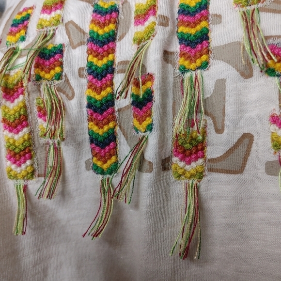 ANTHROPOLOGIE Pilcro Twist Back Embroidered Tank Top M - Picture 4 of 8